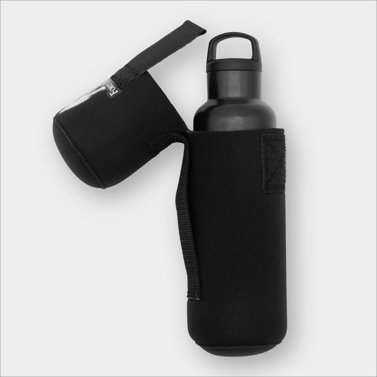 Forty Below 0.75 L Insulated Bottle Cover Black side view showing open top with a metal water bottle on the inside